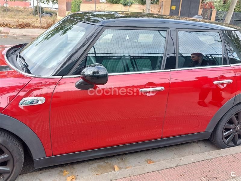 Usado Mini Cooper SD 170 CV (125 kW) 2017 Rojo Utilitario
