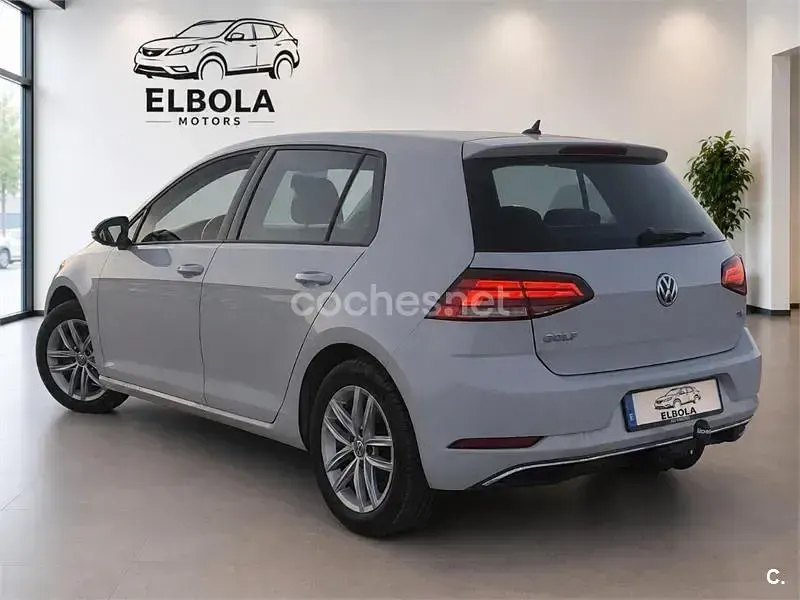 Usado VW Golf VII Advance 125 CV (91 kW) 2017 Blanco Berlina