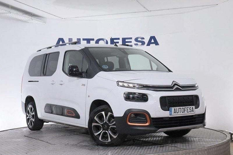 Usado Citroën Berlingo XTR 130 CV (95 kW) 2022 Blanco Monovolumen
