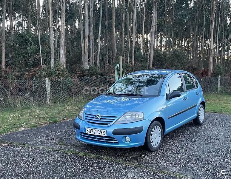 Usado Citroën C3 61 CV (44 kW) 2004 Azul Berlina