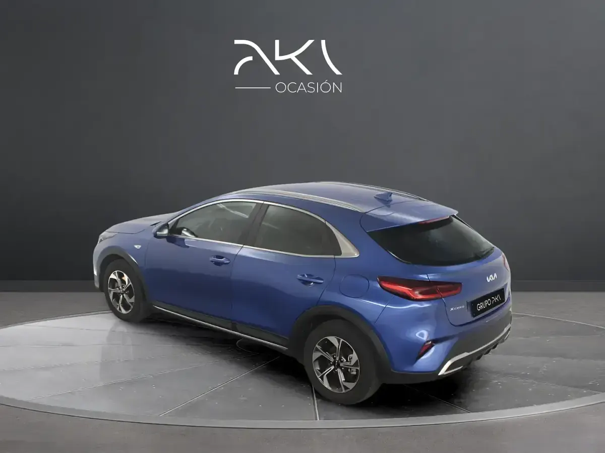 Usado Kia XCeed 101 CV (74 kW) 2025 Azul SUV