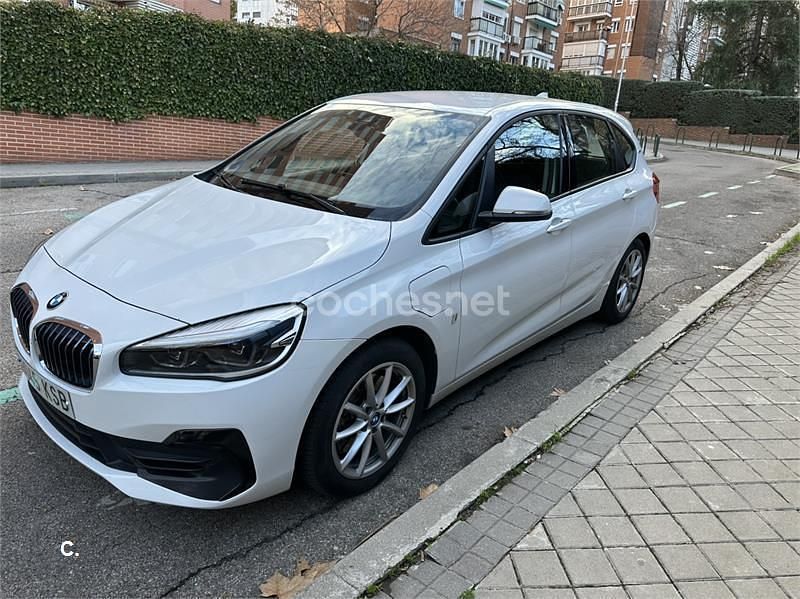Blanco Usado 2018 BMW 225 Active Tourer iPerformance Monovolumen | 17.300 € (Precio justo) - Imagen 1/4