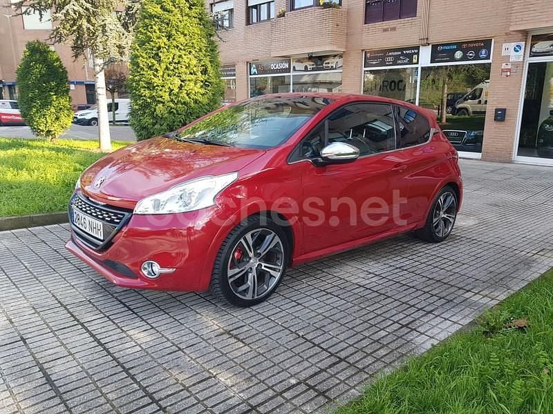 Usado Peugeot 208 GTi 200 CV (147 kW) 2013 Rojo Utilitario