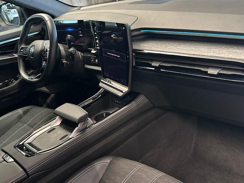 Usado Renault Austral Techno 160 CV (117 kW) 2024 Violeta SUV