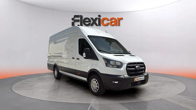 Usado Ford Transit 131 CV (96 kW) 2022 Blanco Van