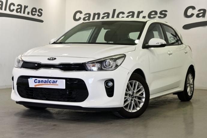 Blanco Usado 2018 Kia Rio Utilitario | 10.437 € (Super precio) - Imagen 1/4