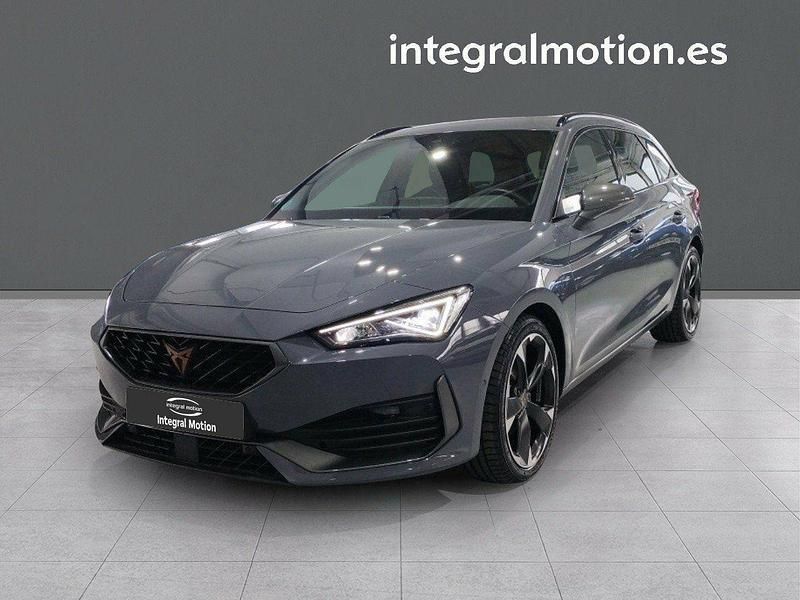 Gris Usado 2024 Cupra Leon Familiar | 27.500 € (Precio justo) - Imagen 1/4