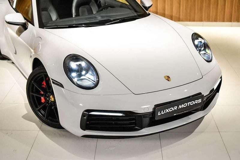 Usado Porsche 992 450 CV (330 kW) 2021 Negro Coupe