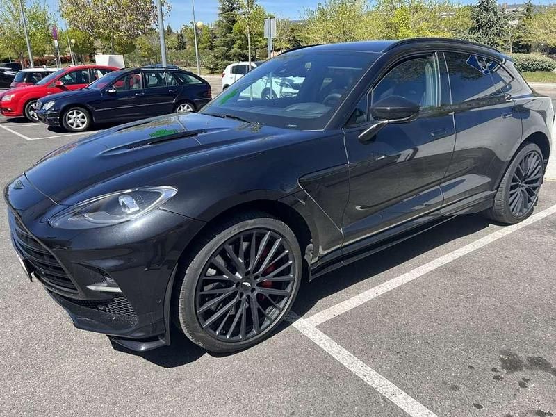 Negro Usado 2023 Aston Martin DBX 707 SUV | 199.000 € - Imagen 1/4
