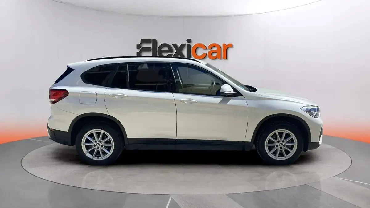 Usado BMW X1 150 CV (110 kW) 2023 Blanco SUV