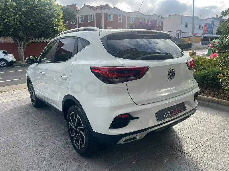 Usado MG ZS Comfort 111 CV (81 kW) 2022 Blanco SUV