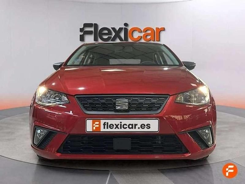 Usado Seat Ibiza Reference 80 CV (58 kW) 2019 Rojo Utilitario