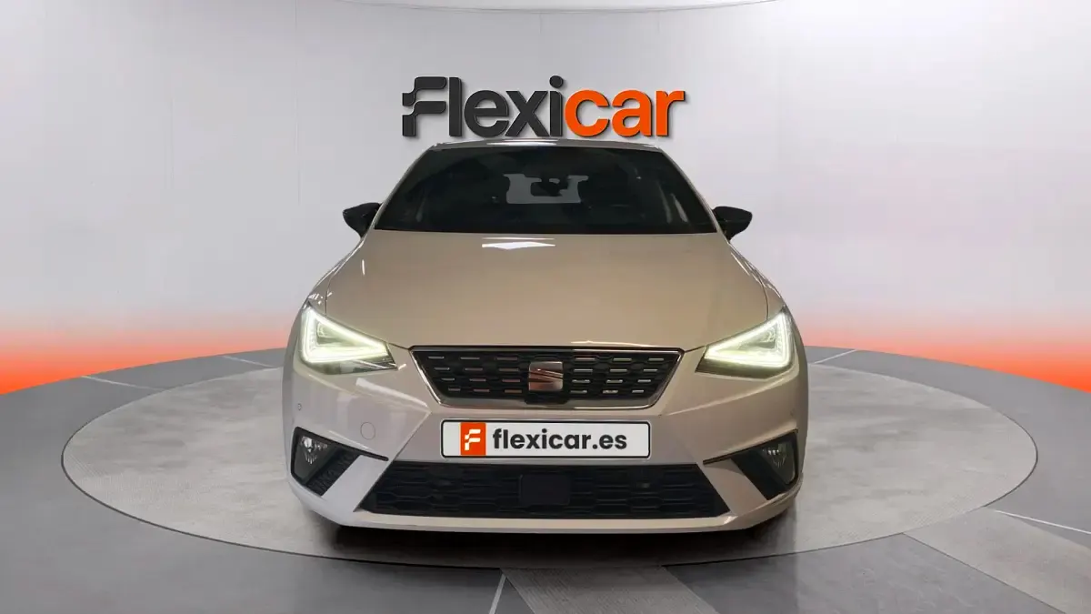 Usado Seat Ibiza XCELLENCE 116 CV (85 kW) 2024 Blanco Utilitario
