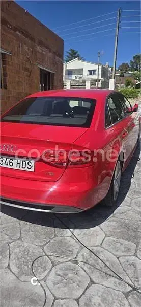 Usado Audi A4 S-Line 180 CV (132 kW) 2011 Rojo Berlina
