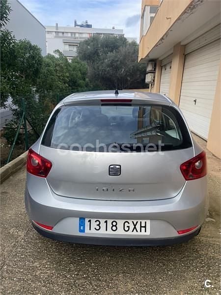 Usado Seat Ibiza Style 105 CV (77 kW) 2010 Gris / plata Berlina