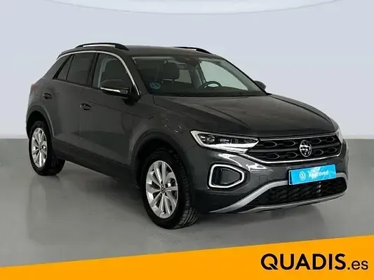 Usado VW T-Roc Life 150 CV (110 kW) 2023 Gris SUV