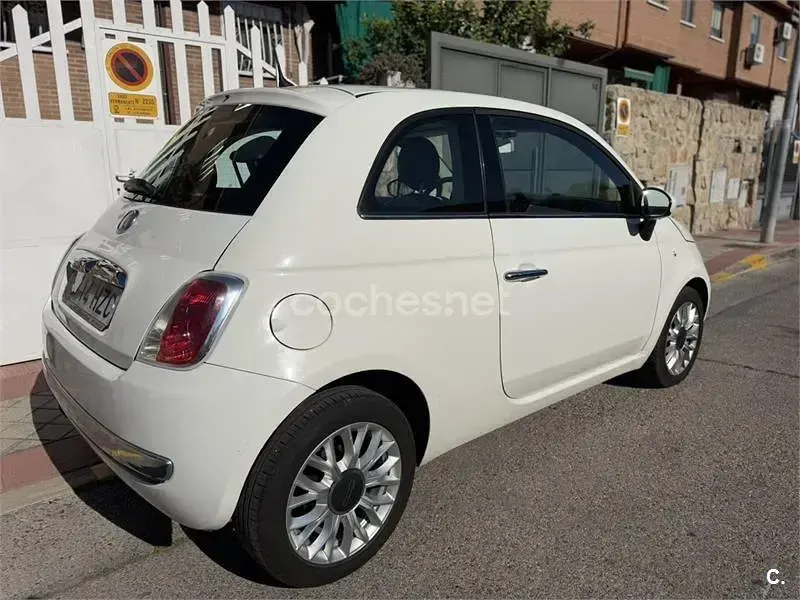 Usado Fiat 500 Lounge 95 CV (69 kW) 2014 Blanco Berlina