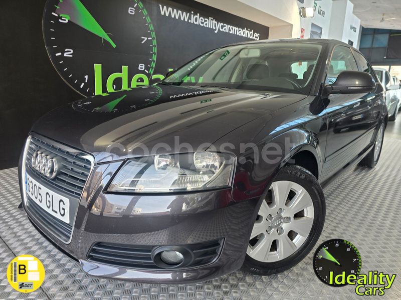 Negro Usado 2009 Audi A3 Ambiente Berlina | 8990 € (Precio justo) - Imagen 1/4