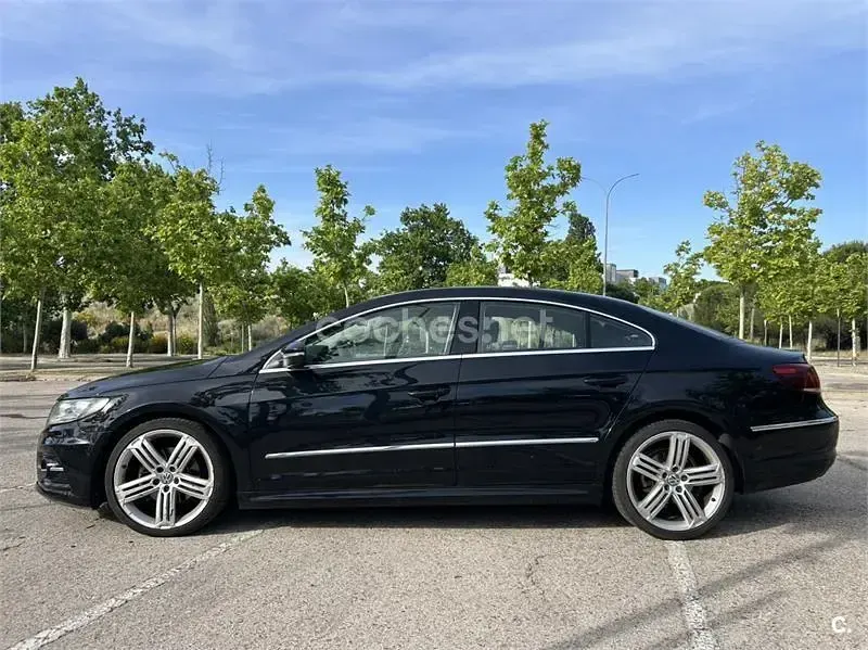 Usado VW CC R-line 140 CV (102 kW) 2015 Negro Berlina