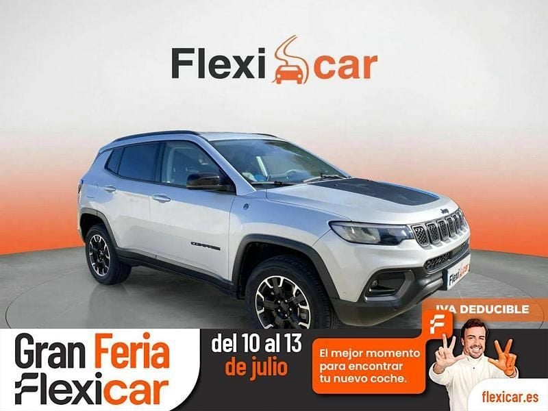 Gris Usado 2022 Jeep Compass Trailhawk SUV | 22.390 € (Precio justo) - Imagen 1/2