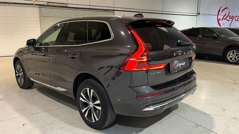 Usado Volvo XC60 Inscription 350 CV (257 kW) 2021 Gris SUV