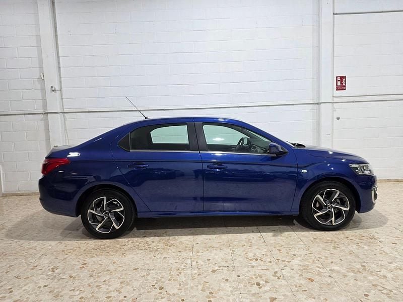 Usado Citroën C-Elysee I PureTech 83 CV (61 kW) 2019 Azul Berlina
