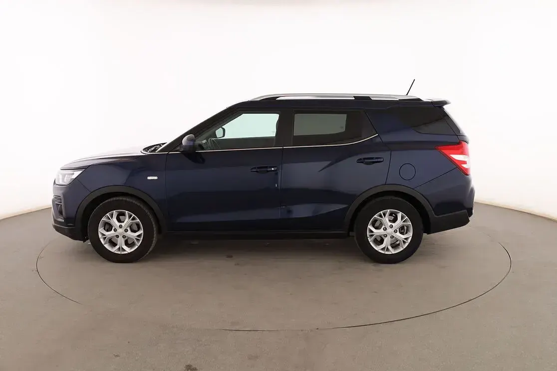 Usado SsangYong Tivoli Limited 163 CV (119 kW) 2023 Azul SUV