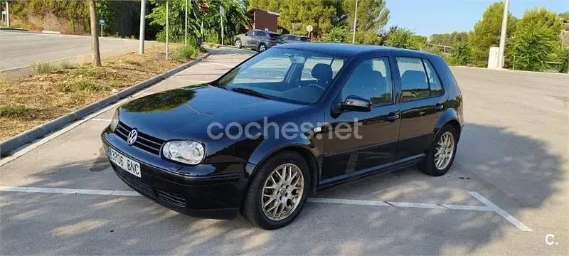 Usado VW Golf IV GTI 150 CV (110 kW) 2001 Negro Berlina