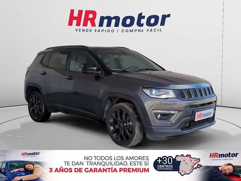 Usado Jeep Compass 242 CV (177 kW) 2021 Gris SUV