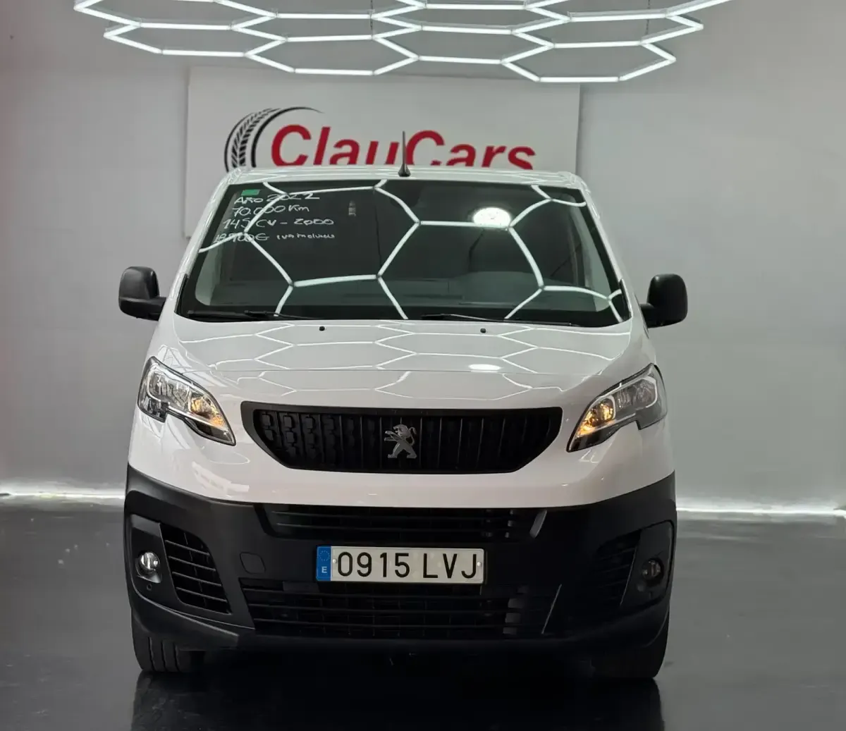 Usado Peugeot Expert Premium 145 CV (106 kW) 2022 Blanco Van