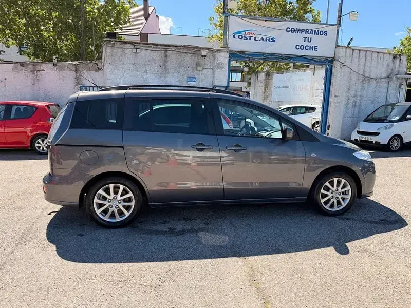 Käytetty Mazda 5 Active 110 HP (80 kW) 2010 Harmaa Tila-auto