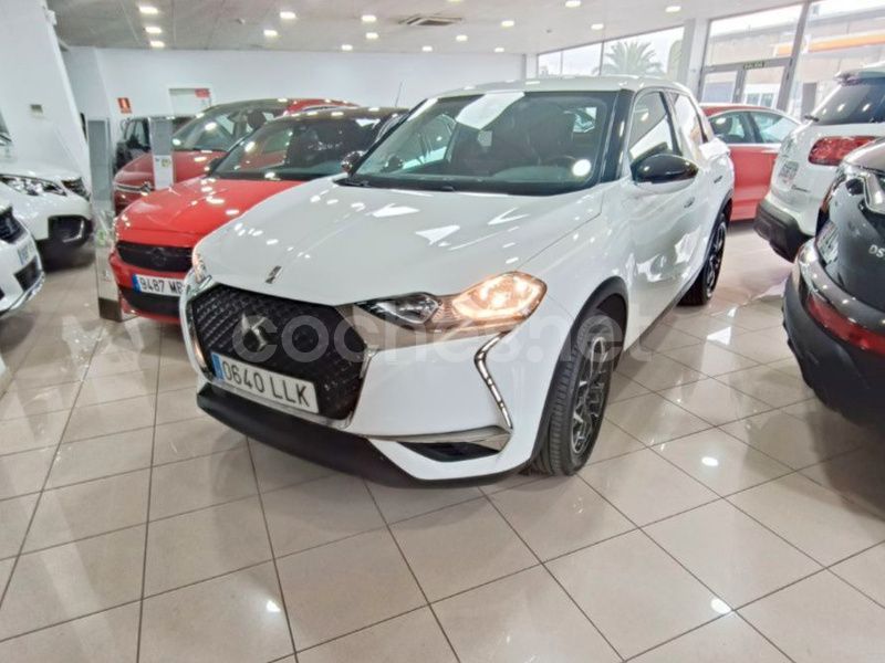 Blanco Usado 2021 DS Automobiles DS3 Crossback So Chic SUV | 12.990 € (Precio justo) - Imagen 1/4