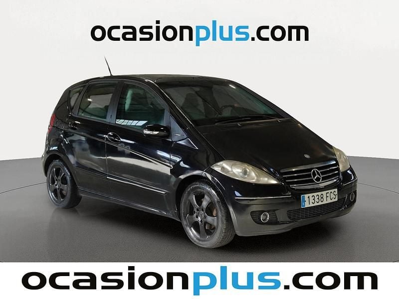 Usado Mercedes A180 Avantgarde 109 CV (80 kW) 2006 Negro Utilitario