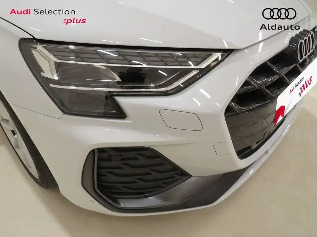 Usado Audi A3 S-Line 150 CV (110 kW) 2025 Blanco Berlina