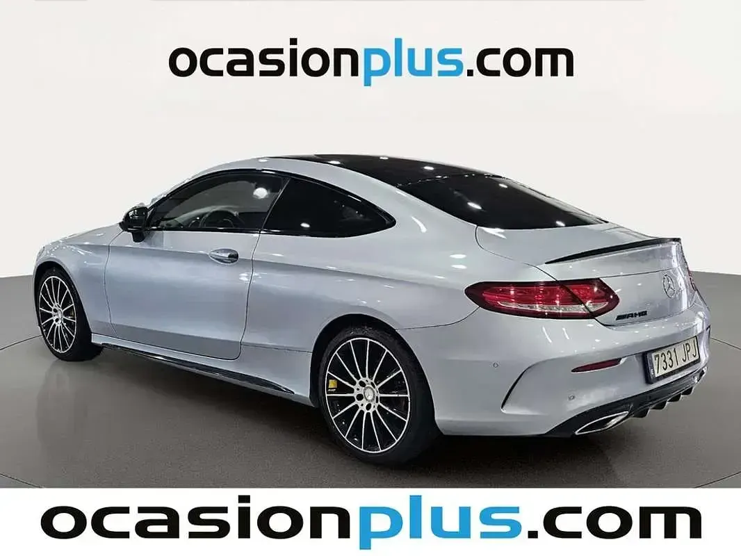 Usado Mercedes C220 AMG 170 CV (125 kW) 2016 Gris Coupe