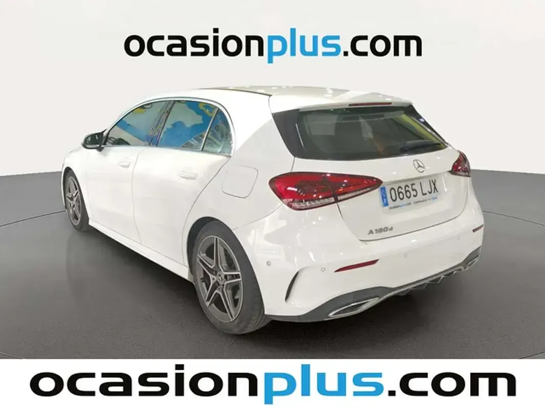 Usado Mercedes A180 116 CV (85 kW) 2020 Blanco Utilitario