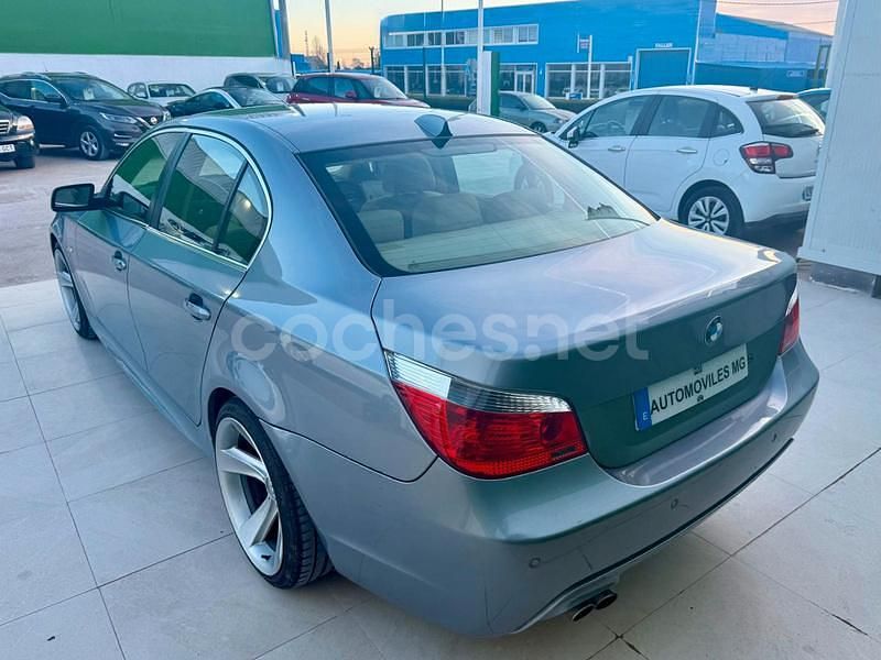 Usado BMW 530 231 CV (169 kW) 2006 Gris / plata Berlina