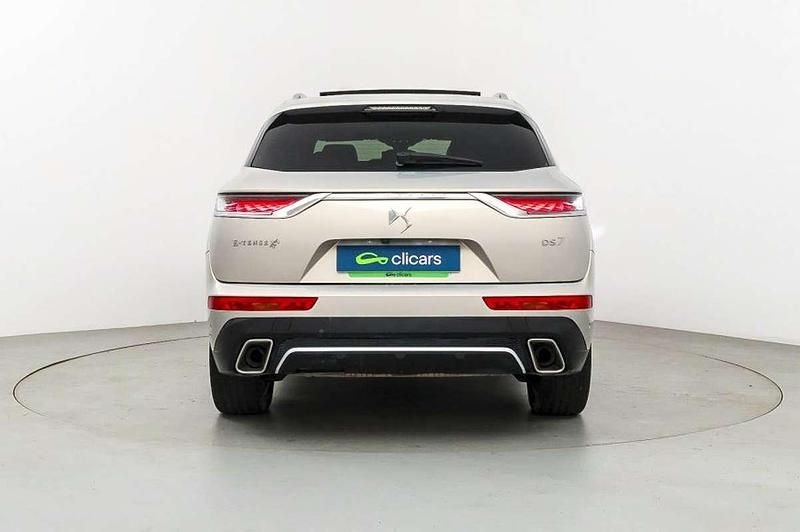 Usado DS Automobiles DS7 Crossback Grand Chic 200 CV (147 kW) 2021 Plateado SUV