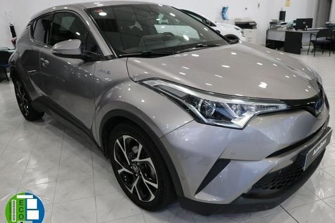 Usado Toyota C-HR Advance 122 CV (89 kW) 2019 Gris SUV