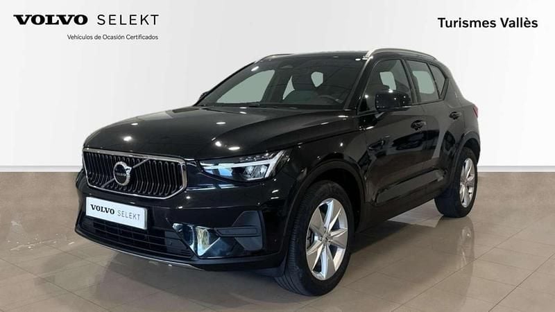 Negro Nuevo 2025 Volvo XC40 SUV | 35.600 € (Precio justo) - Imagen 1/4