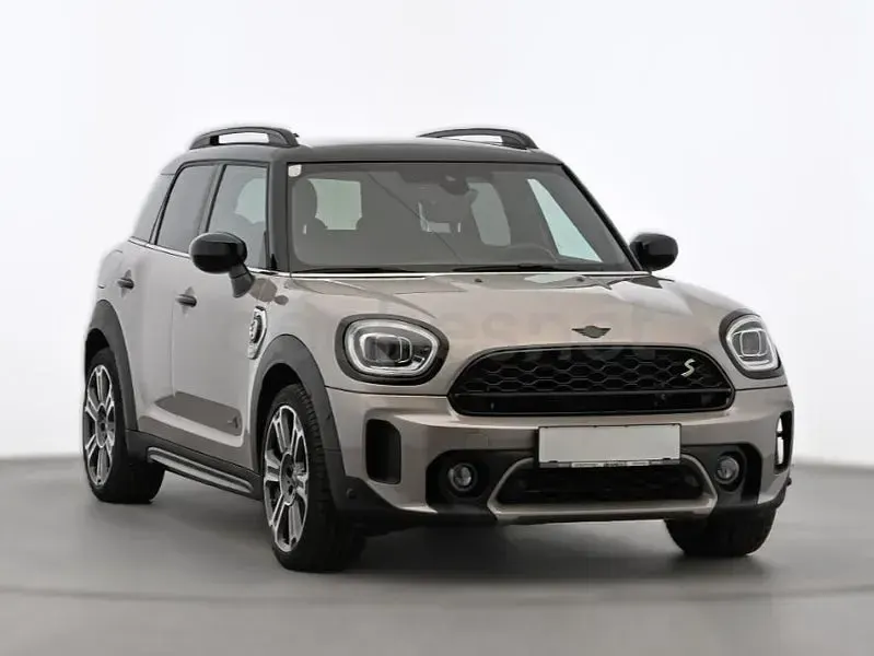 Usado Mini Cooper Countryman 220 CV (161 kW) 2022 Gris / plata SUV