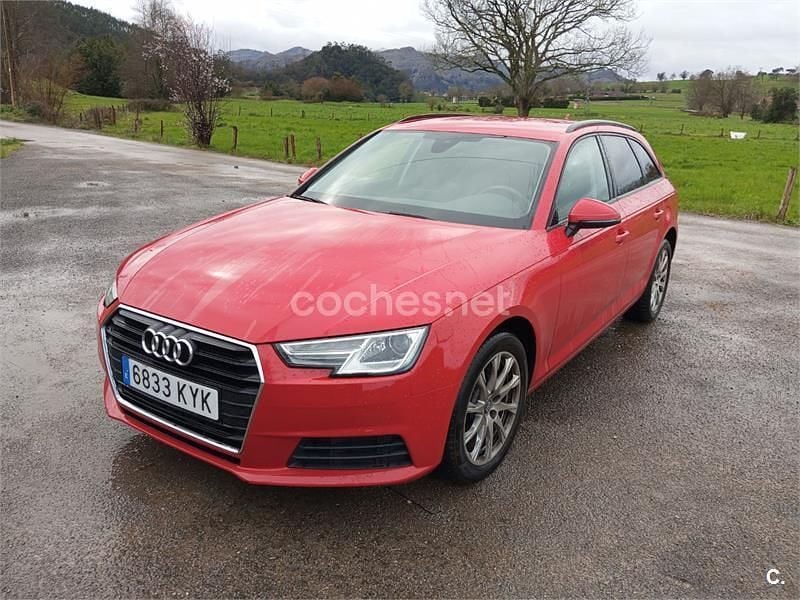 Usado Audi A4 Advanced Plus 170 CV (125 kW) 2019 Rojo Familiar