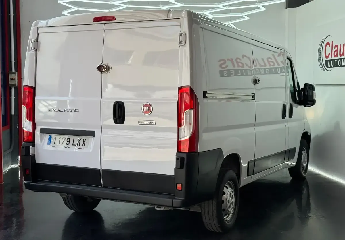 Usado Fiat Ducato 136 CV (100 kW) 2020 Blanco Van