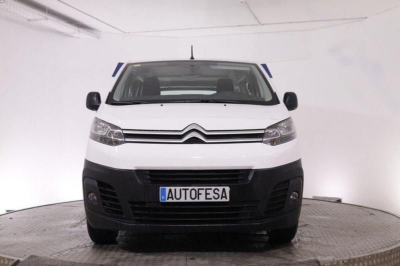 Begagnad Citroën Jumpy 115 HK (84 kW) 2018 Vit Minibuss
