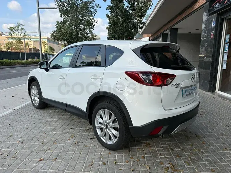 Usado Mazda CX-5 Luxury 150 CV (110 kW) 2014 Blanco SUV