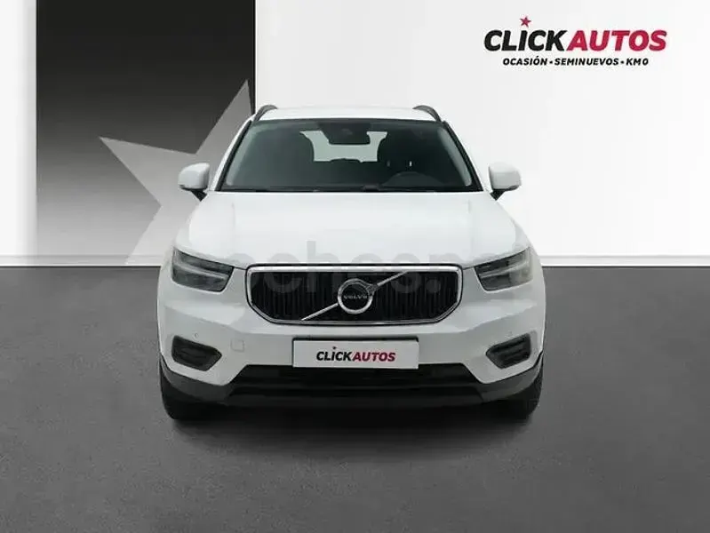 Usado Volvo XC40 Momentum 129 CV (94 kW) 2021 Blanco SUV