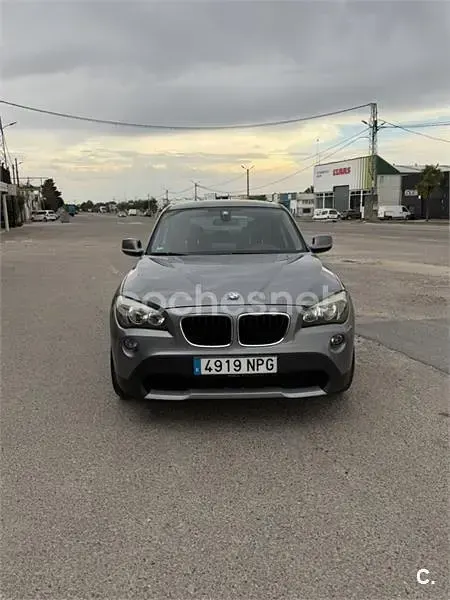 Usado BMW X1 143 CV (105 kW) 2010 Gris / plata SUV