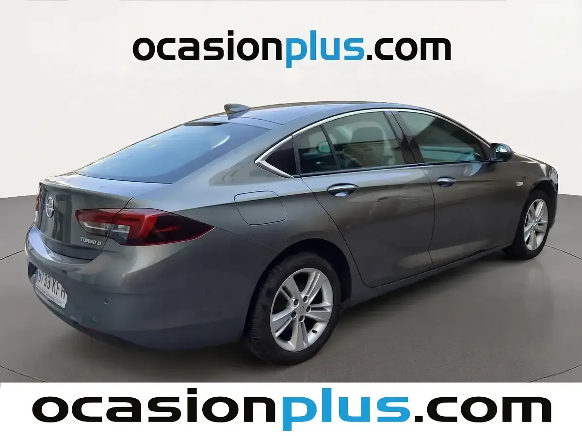 Usado Opel Insignia Excellence 136 CV (100 kW) 2017 Gris Berlina