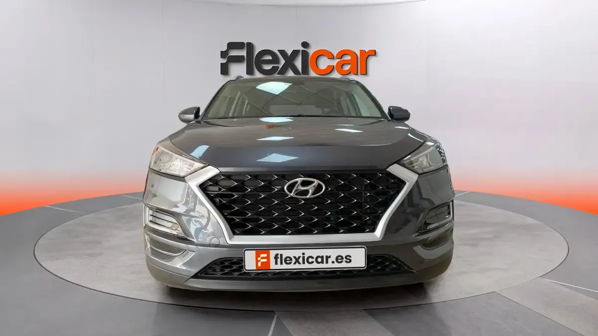 Usado Hyundai Tucson 132 CV (97 kW) 2020 Gris SUV