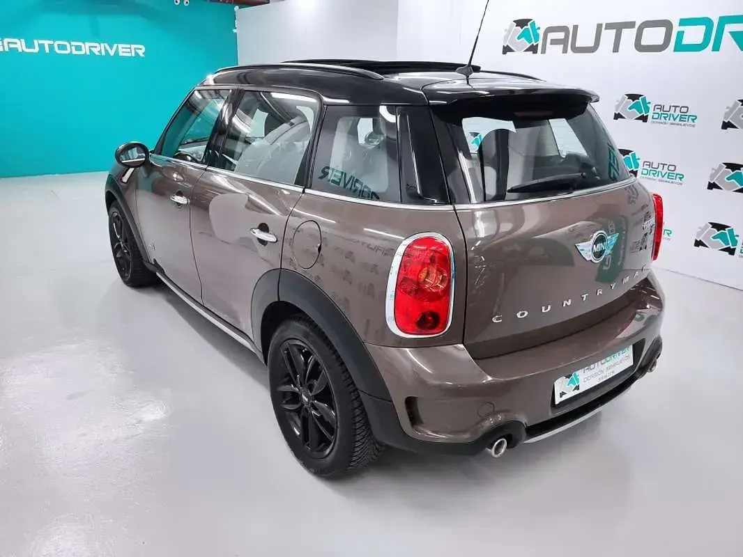 Usado Mini Cooper SD Countryman 143 CV (105 kW) 2015 Marrón SUV